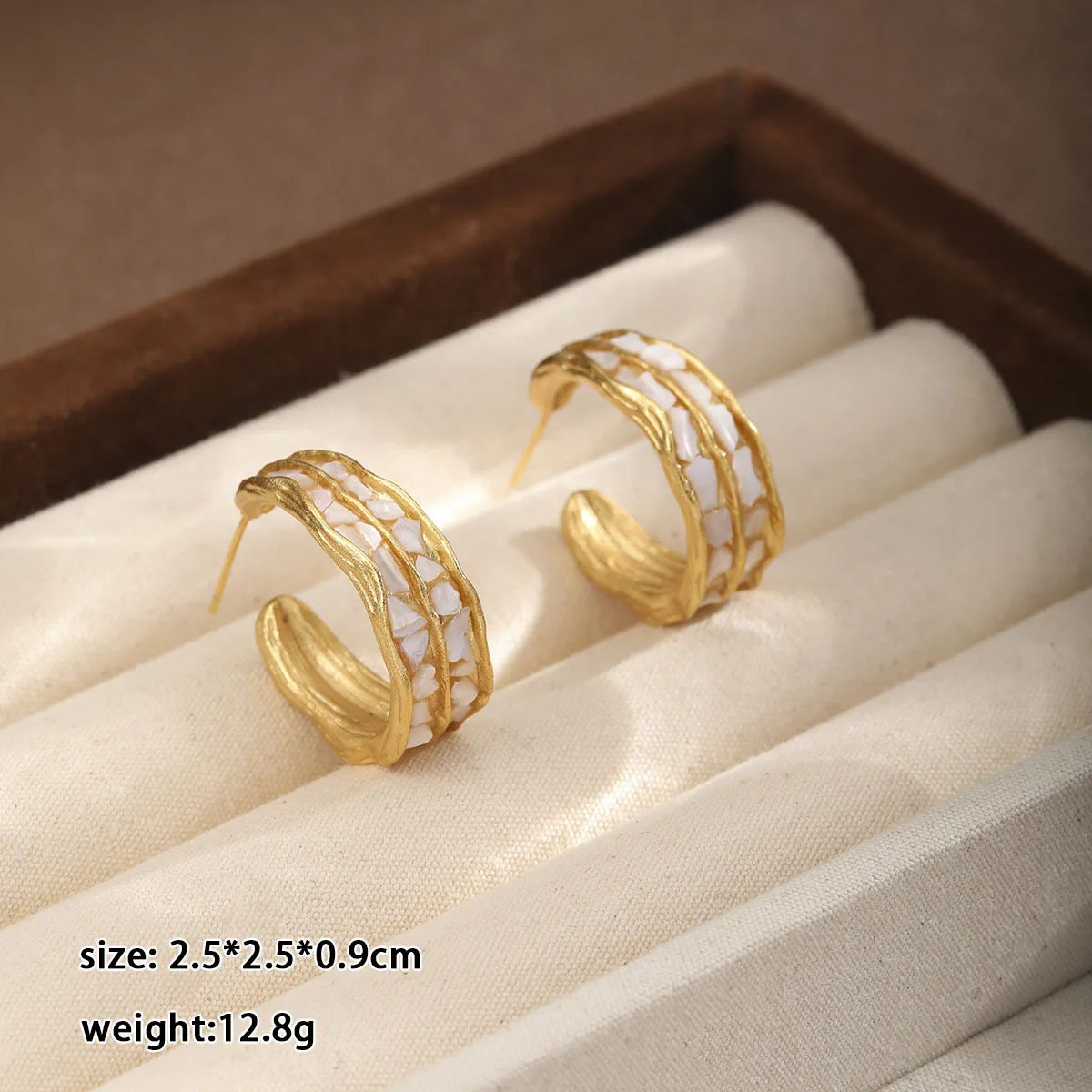 Fashion Crushed Shell S925 Silver  Classic Trendy Hoop Earrings for Girls Stylish Jewelry for Women Ladies Wholesale Bulk
