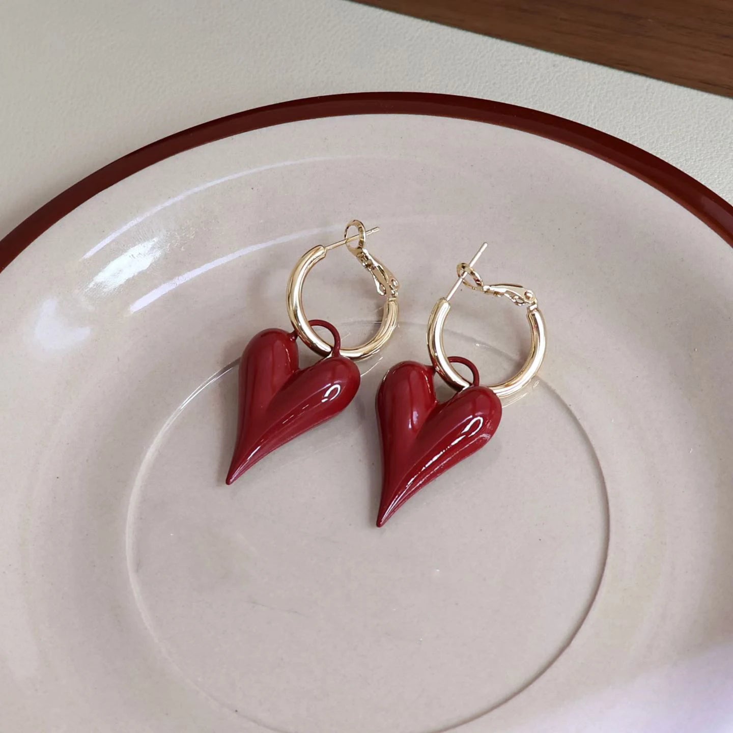 Sweet Fruits Heart Shaped Cherry Hoop Earrings for Girls Cute Fashion Elegant Jewelry for Women Ladies Accessories Wholesale