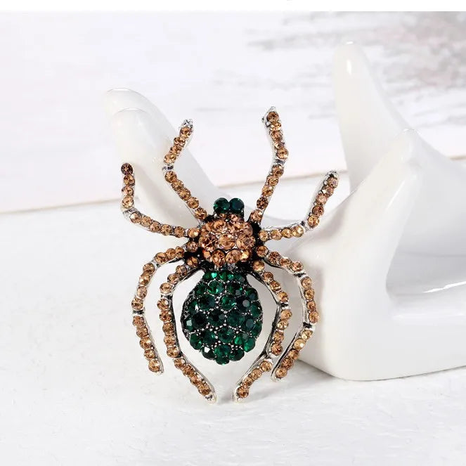 Fashion Luxury Glitter Sparking Spider Brooches for Girls Animals New Design Pins Jewelry for Women Ladies Accessories Wholesale