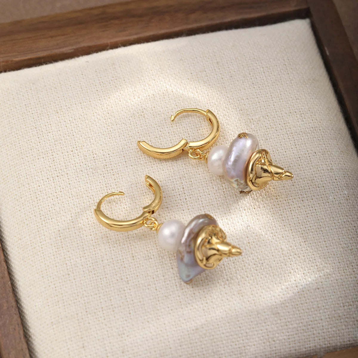 Female Alloy Pearl Purple Earring Elegant Glamorous Charms Low MOQ Factory Price in Stock Jewelry for Women Girls Daily Party