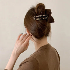 Classic Leopard Print Bowknot Hair Claw Clips for Girls Fashion Chic Elegant Hair Clutches for Women Ladies Hair Accessories