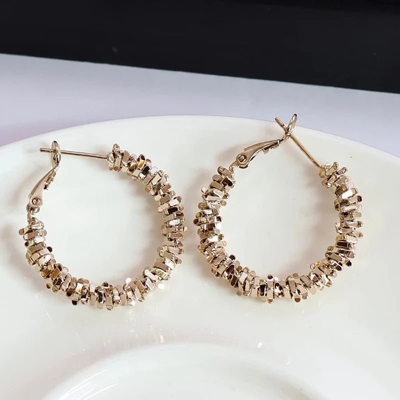Simple Fashion Classic Vintage Refined Hoop Earrings for Girls Charms Art Deco Jewelry for Women Ladies Accessories Wholesale