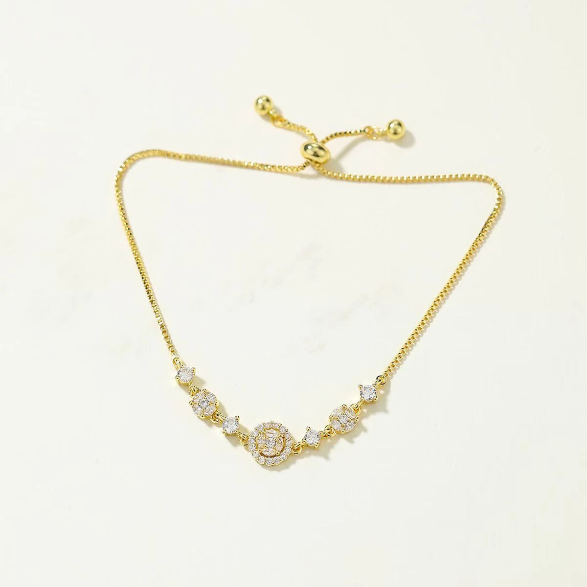 Fashion Elegant Sweet  Necklaces for Girls Charms Glamorous Dainty Art Deco Jewelry for Women Lady Accessories Chinese Supplier