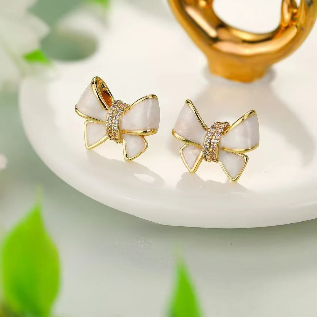 Ladies Bow Flower Shape Small Stud Earring Fashion Elegant Graceful Lightweight Bulk Jewelry Accessories for Women Daily Causal