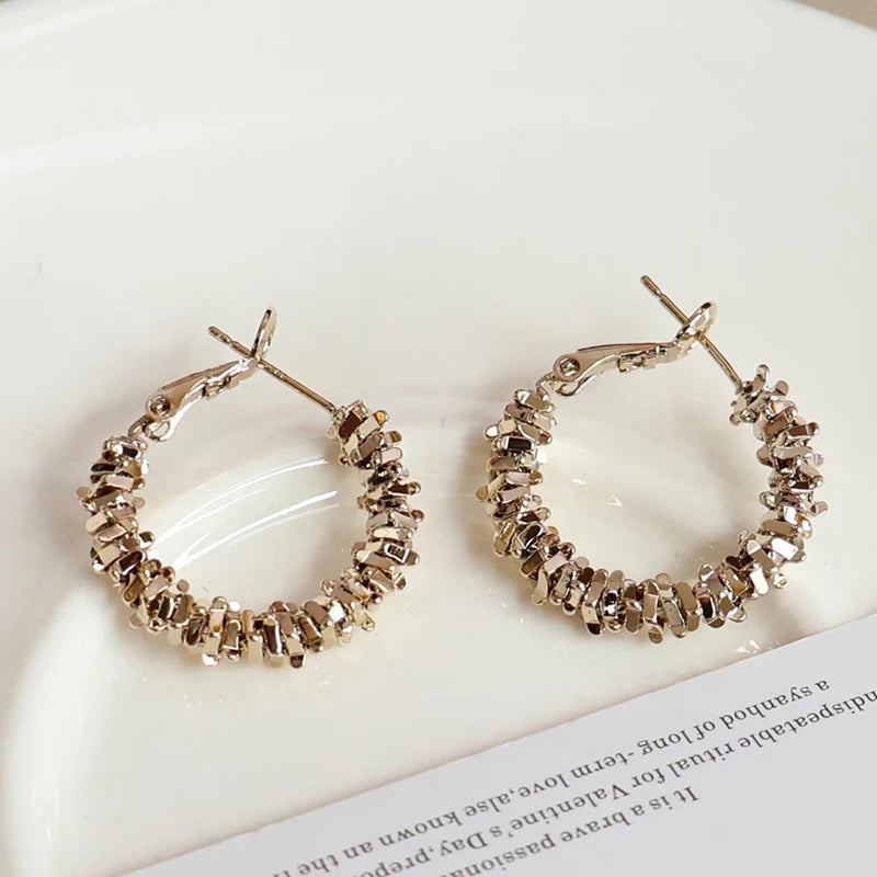 Simple Fashion Classic Vintage Refined Hoop Earrings for Girls Charms Art Deco Jewelry for Women Ladies Accessories Wholesale
