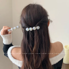 Women's Elegant Lightweight Alloy Rhinestone Hairpins Clamps Hot Sale White Beads Barrette Clips for Parties-Fashion Wholesale