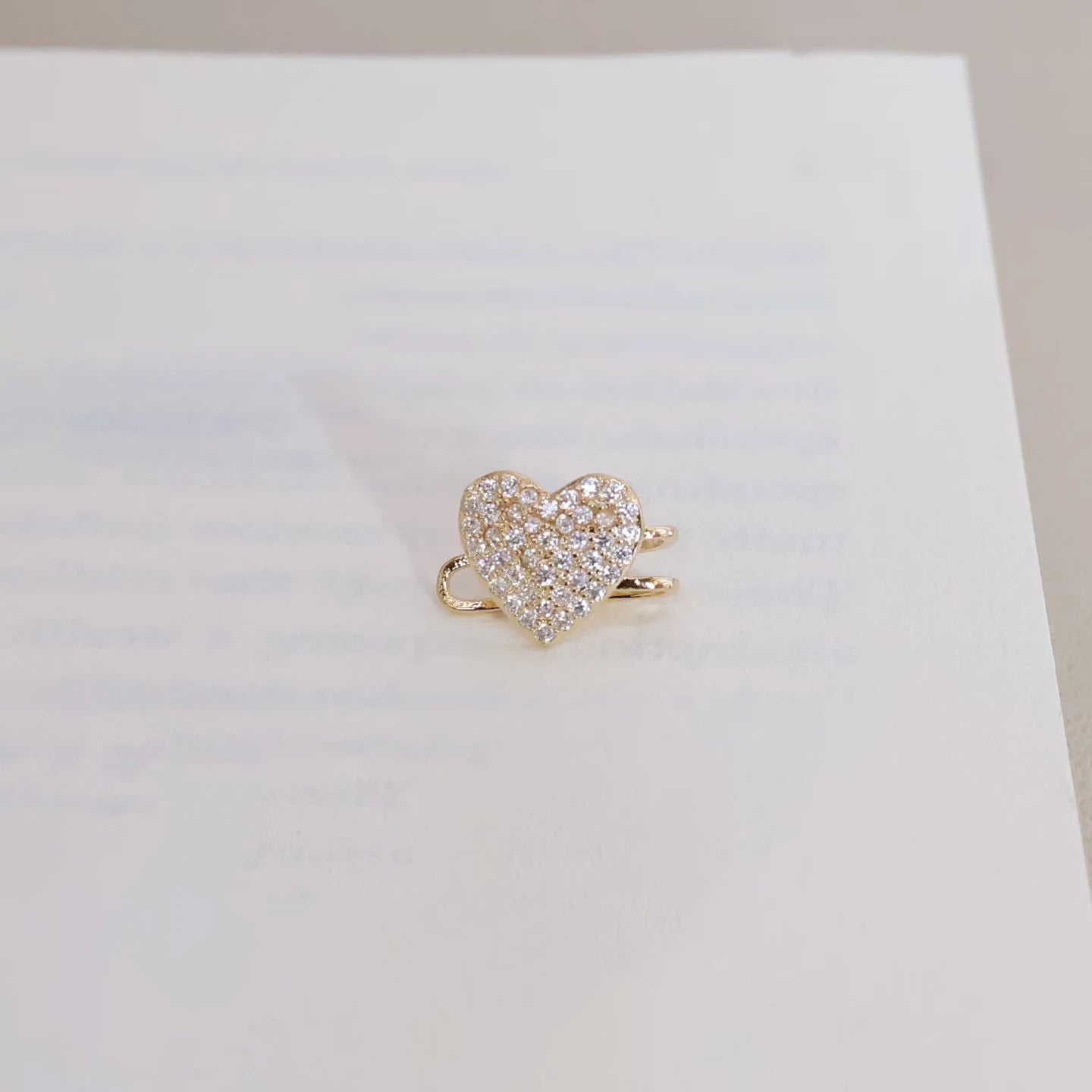 Fashion Sweet Elegant Heart Shaped Simple Clip on Earrings for Girls Trendy Stylish Art Deco Jewelry for Women Lady Accessories