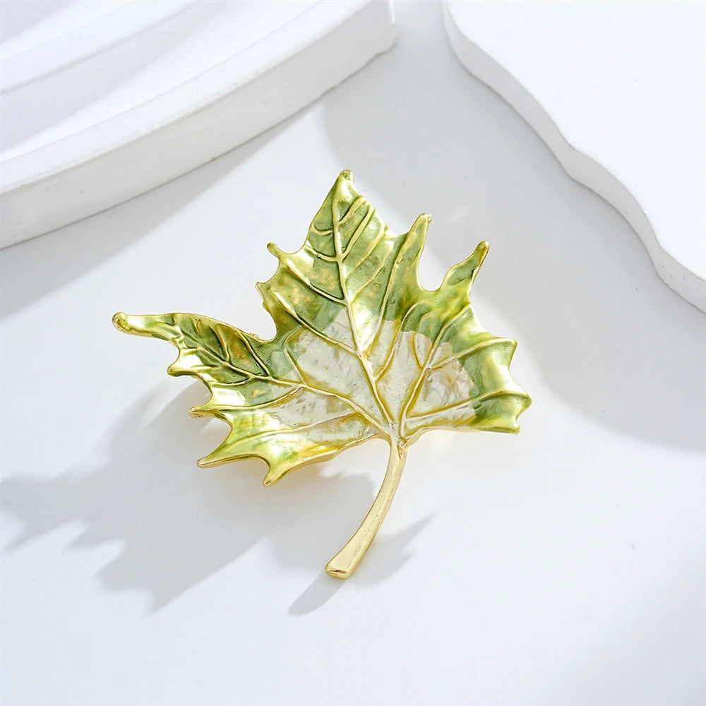 Fashionable Leafs Elegant Sweet Brooches for Girls Trendy Stylish Jewelry Pins for Women Ladies Accessories Chinese Supplier
