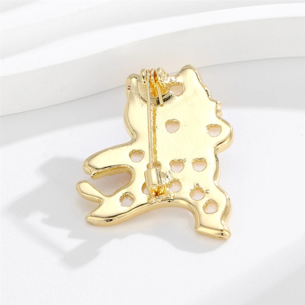 Fashion Sweet Cute Animals Cat Puppy Brooches for Girls Kawaii Minimalistic Pins Jewelry for Women Ladies Accessories Wholesale