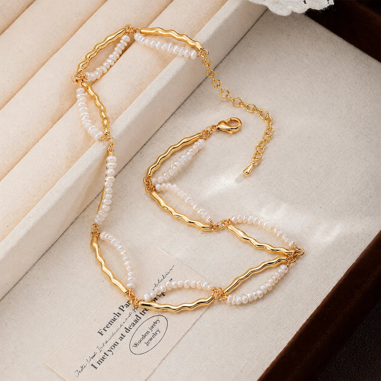 Fashion Freshwater Pearl 18K Gold Plated Elegant Classic Bracelets for Girls Jewelry for Women Ladies Wholesale China Factory