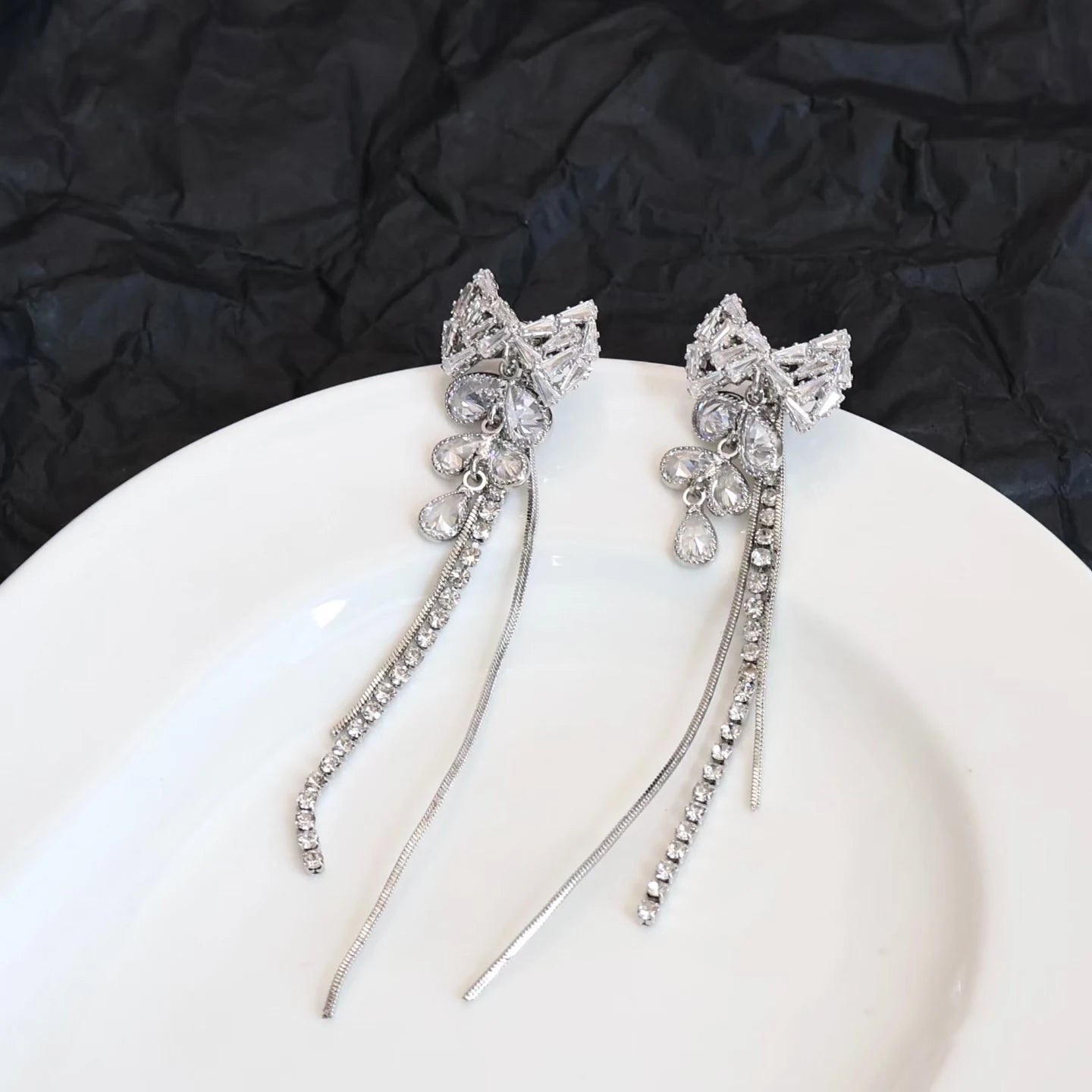 Women Hot Sale Butterfly Flower Decorative Drop Earring Fashion Elegant Graceful Dainty Wholesale Jewelry Accessories for Causal