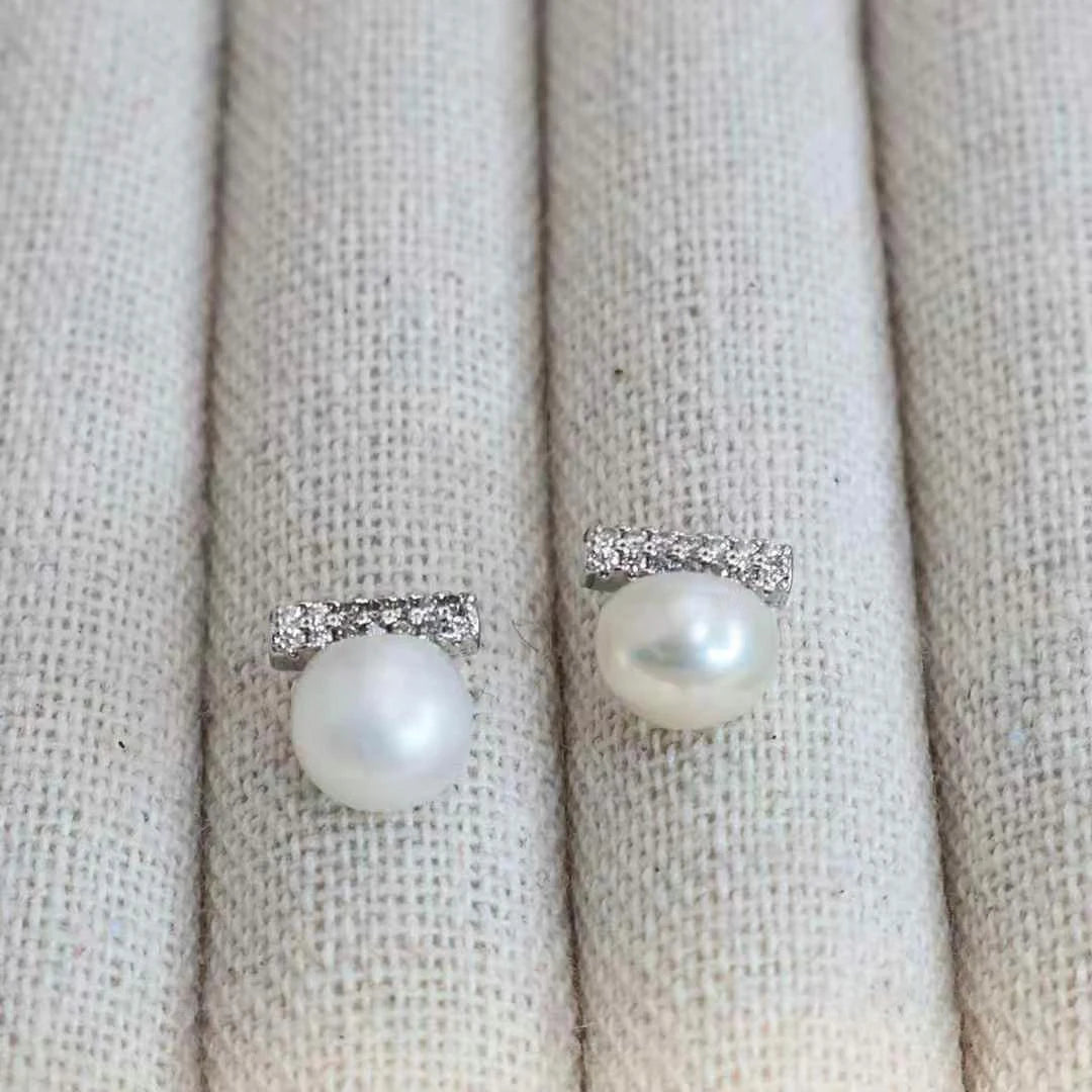 Sweet Designer Art Deco Stud Earrings for Girls Imitation Pearl Elegant Luxury Jewelry for Women Ladies Accessories Wholesale