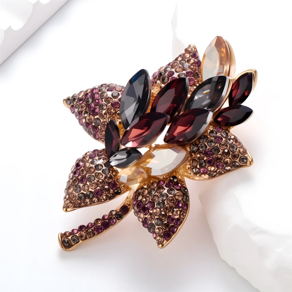 Fashion Bold Glitter Sparking Flower Brooches for Girls Sweet Floral Pins Jewelry for Women Ladies Accessories Chinese Supplier
