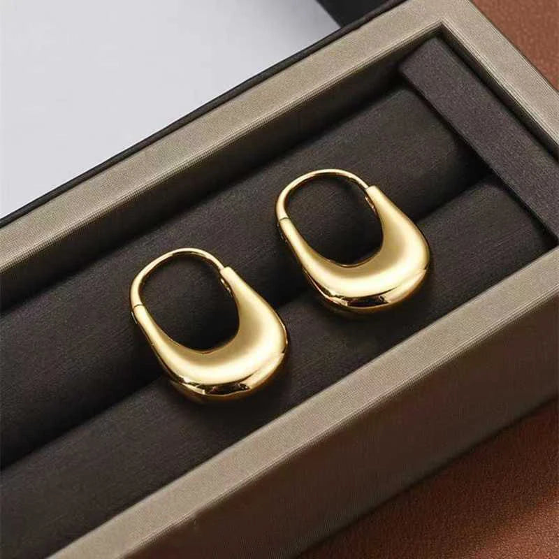 Simple Minimalistic Classic Fashion Hoop Earrings for Girls Elegant Art Deco Sweet Jewelry for Women Lady Accessories Wholesale