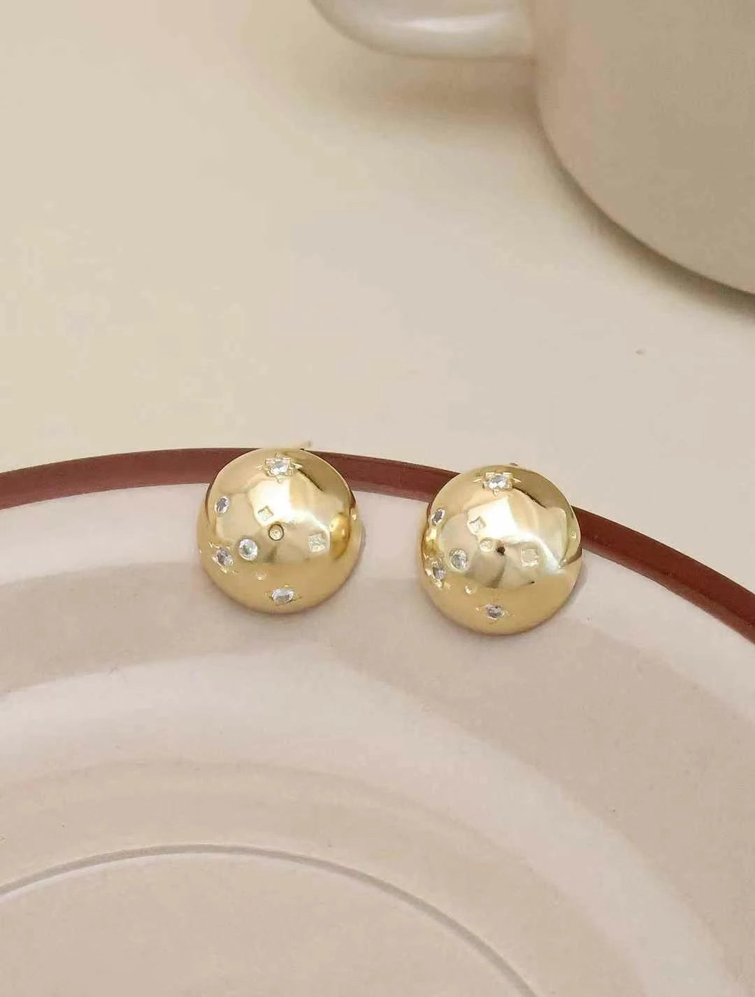 Women Imitation Pearl Hot Sale Small Stud Earring Fashion Elegant Graceful High Quality Bulk Jewelry Accessory for Female Daily
