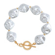 2 Bracelets