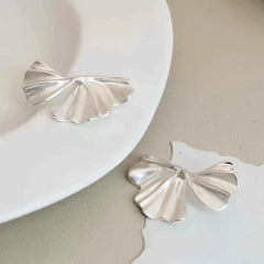 Women Shell Creative Design Clip-on Earring Fashion Luxurious Glamorous High Quality Bulk Jewelry Accessories for Female Causal