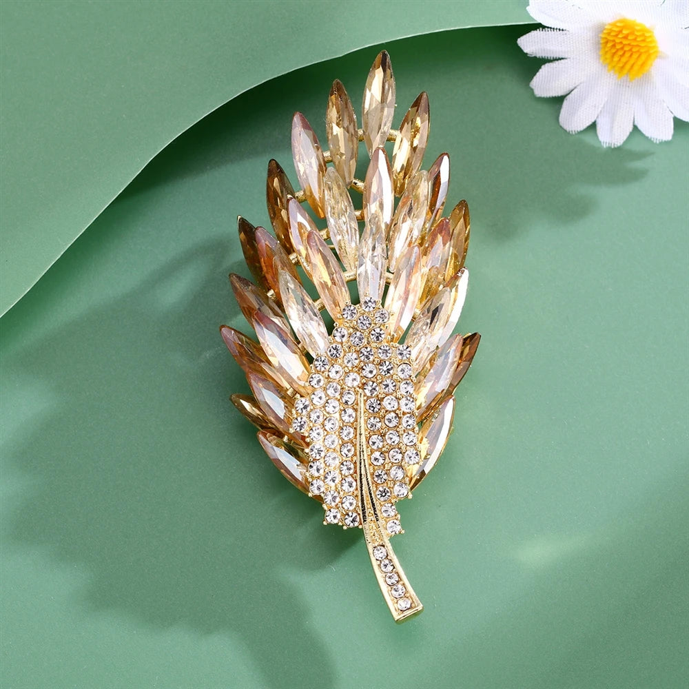 Fashion Glitter Rhinestone Sparking Leafs Brooches for Girls Sweet Elegant Glamorous Jewelry Pins for Women Ladies Accessories