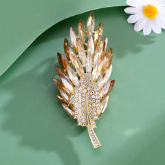 Fashion Glitter Rhinestone Sparking Leafs Brooches for Girls Sweet Elegant Glamorous Jewelry Pins for Women Ladies Accessories
