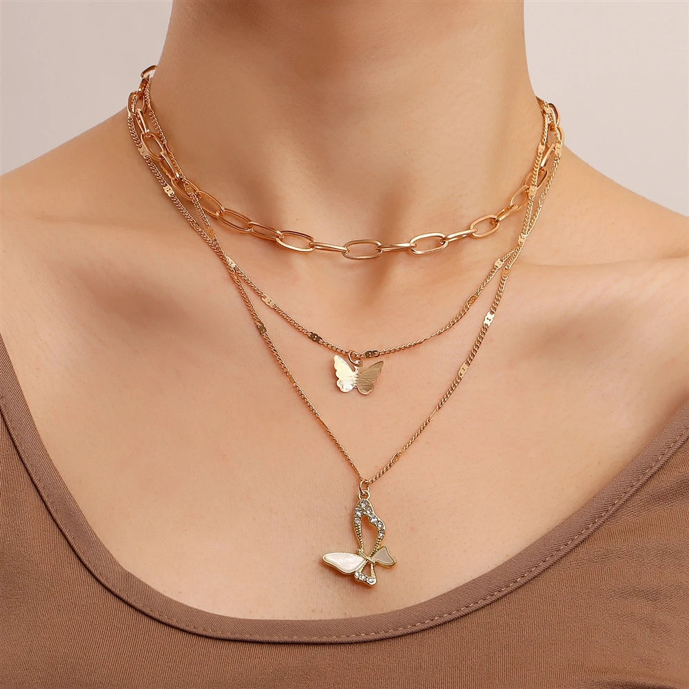 Fashion Sweet Butterfly Trendy Layered Wearing Necklaces for Girls Elegant Graceful Charms Jewelry for Women Ladies Accessories