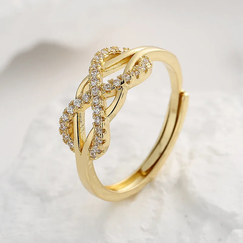 Fashion Figure-eight Rings Line Crossed Inverted with Cubic Zirconia Ring Women Hollowed-out Design Accessory Jewelry Wholesale
