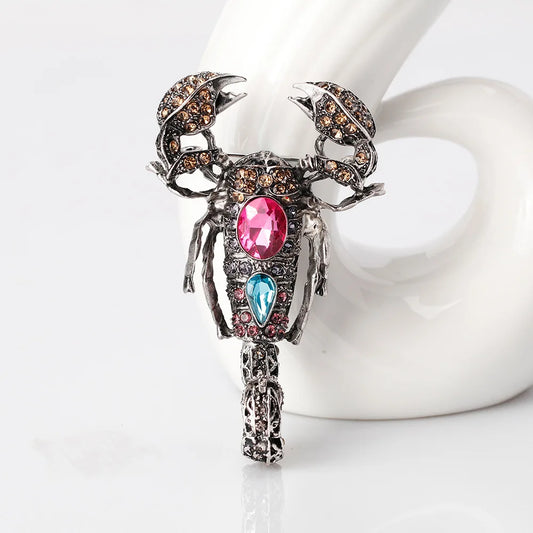 Fashion Animals Glitter Rhinestone Brooches for Girls Elegant New Design Pins Jewelry for Women Ladies Accessories Hot Sale