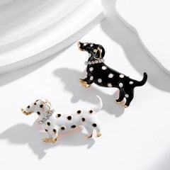 Fashion Polka Dot Dachshund Puppy Dog Brooches for Girls Trendy Cartoon Dog Pins Jewelry for Women Ladies Accessories Wholesale