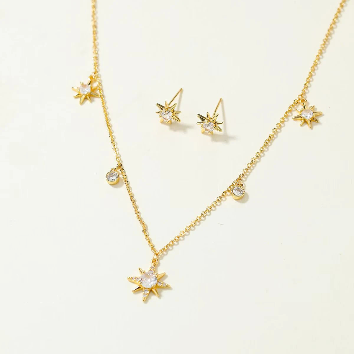 Fashion Elegant Charms Refined Necklaces for Girls Trendy Stud Earrings Jewellry Sets for Women Ladies Accessories Female