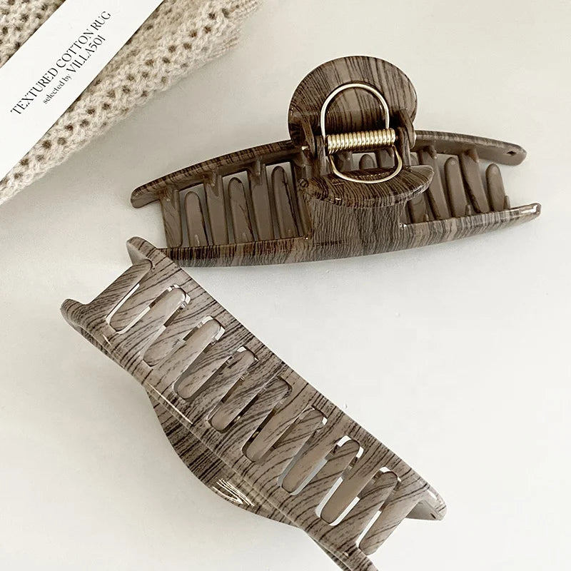 Fashion Vintage Classic Hair Claw Clips for Girls Simple Minimalistic Stripe Claws for Women Ladies Hair Accessories in Stock