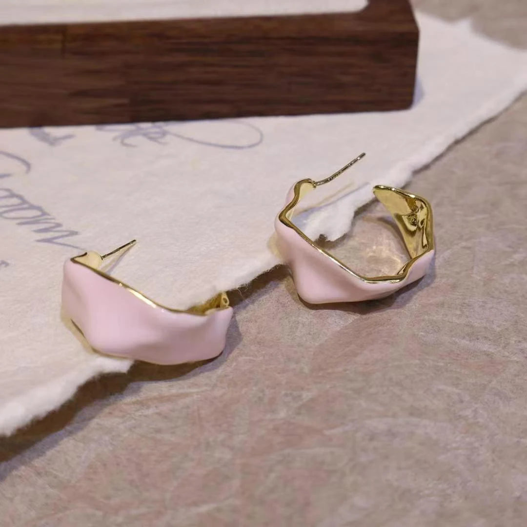 Sweet Solid Color Fashion Simple Minimalistic Hoop Earrings for Girls Charms Trendy Jewelry for Women Ladies Accessories Chic