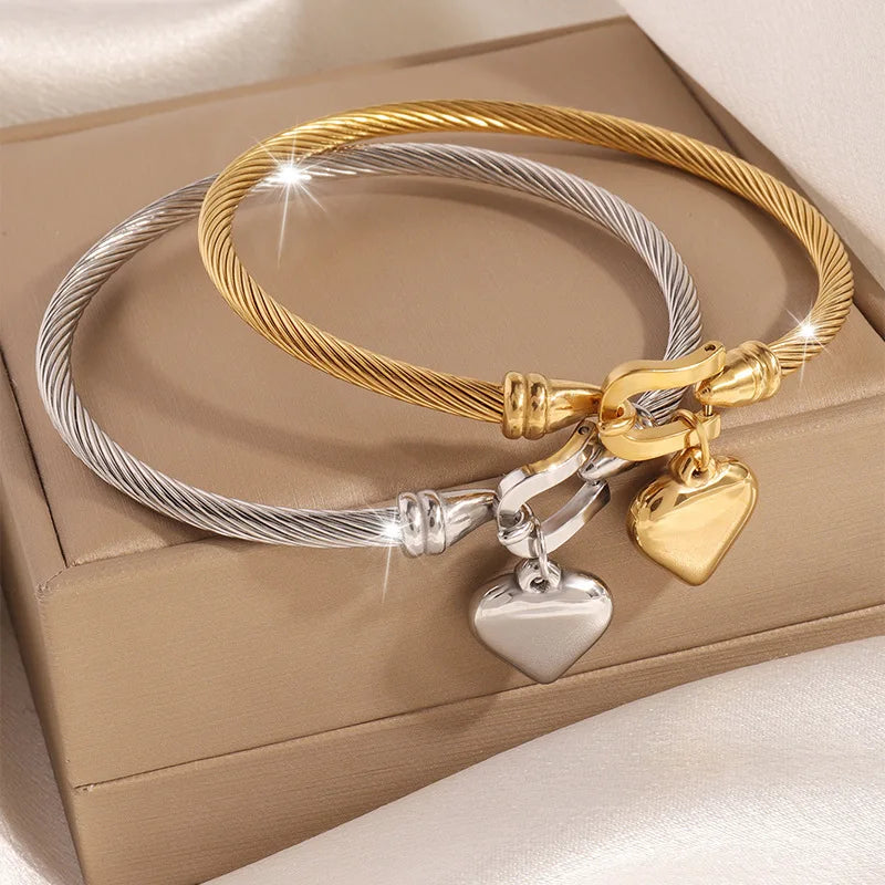 Fashion Elegant Heart Bangles Stainless Steel Sweet Cute Modern Trendy Bracelets Jewelry for Women Ladies Accessories Wholesale