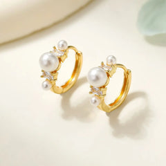 Fashion Elegant Graceful Imitation Pearl Dainty Hoop Earrings for Girls Sweet Graceful Jewelry for Women Ladies Accessories