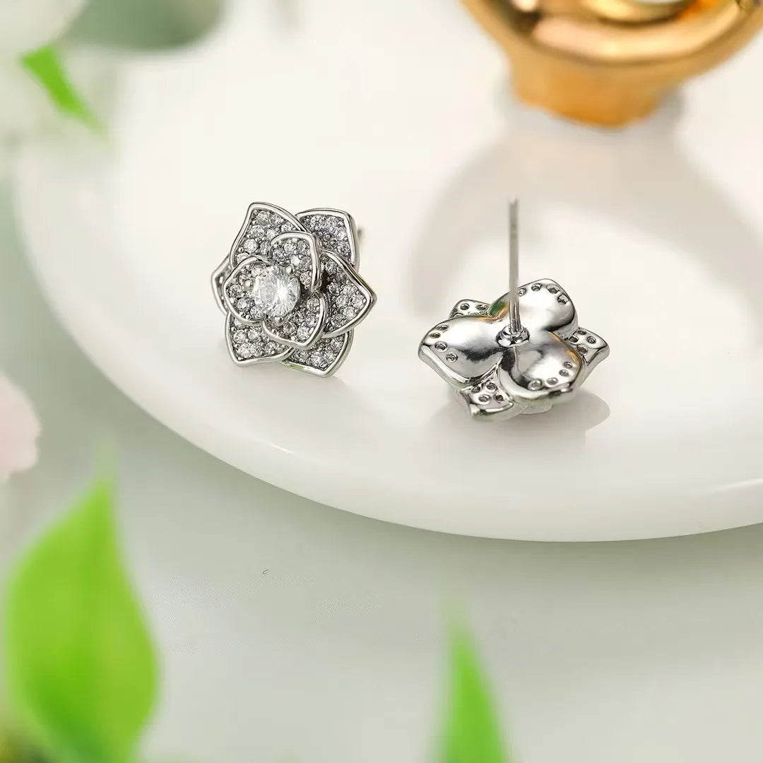 Women Rose Flower Shape Rhinestone Small Stud Earring Fashion Elegant Beauty Wholesale Jewelry Accessories for Female Daily Use