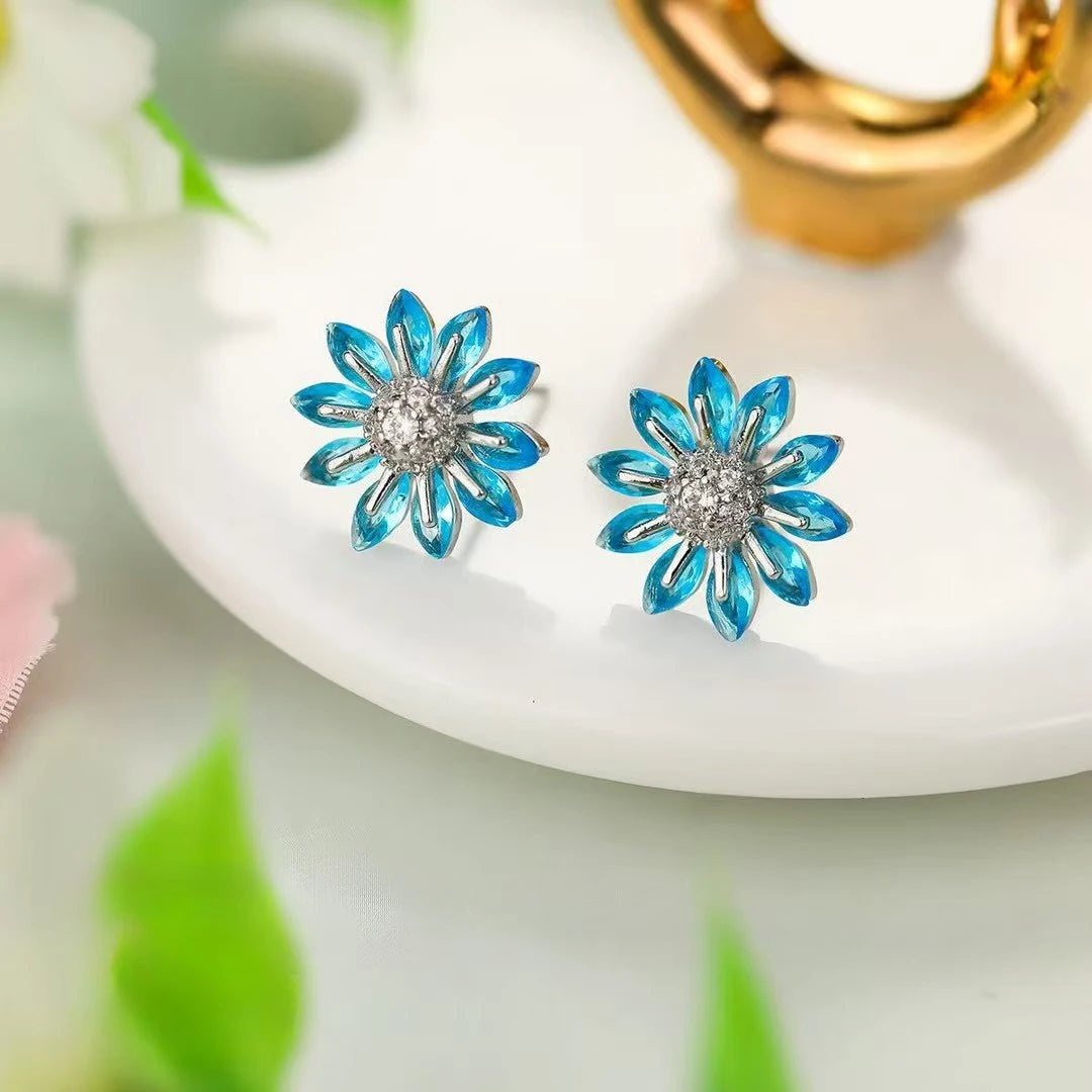 Women Flower Shape New Design Small Rhinestone Stud Earring Fashion Trendy Sparking Wholesale Jewelry Accessories for Daily Use