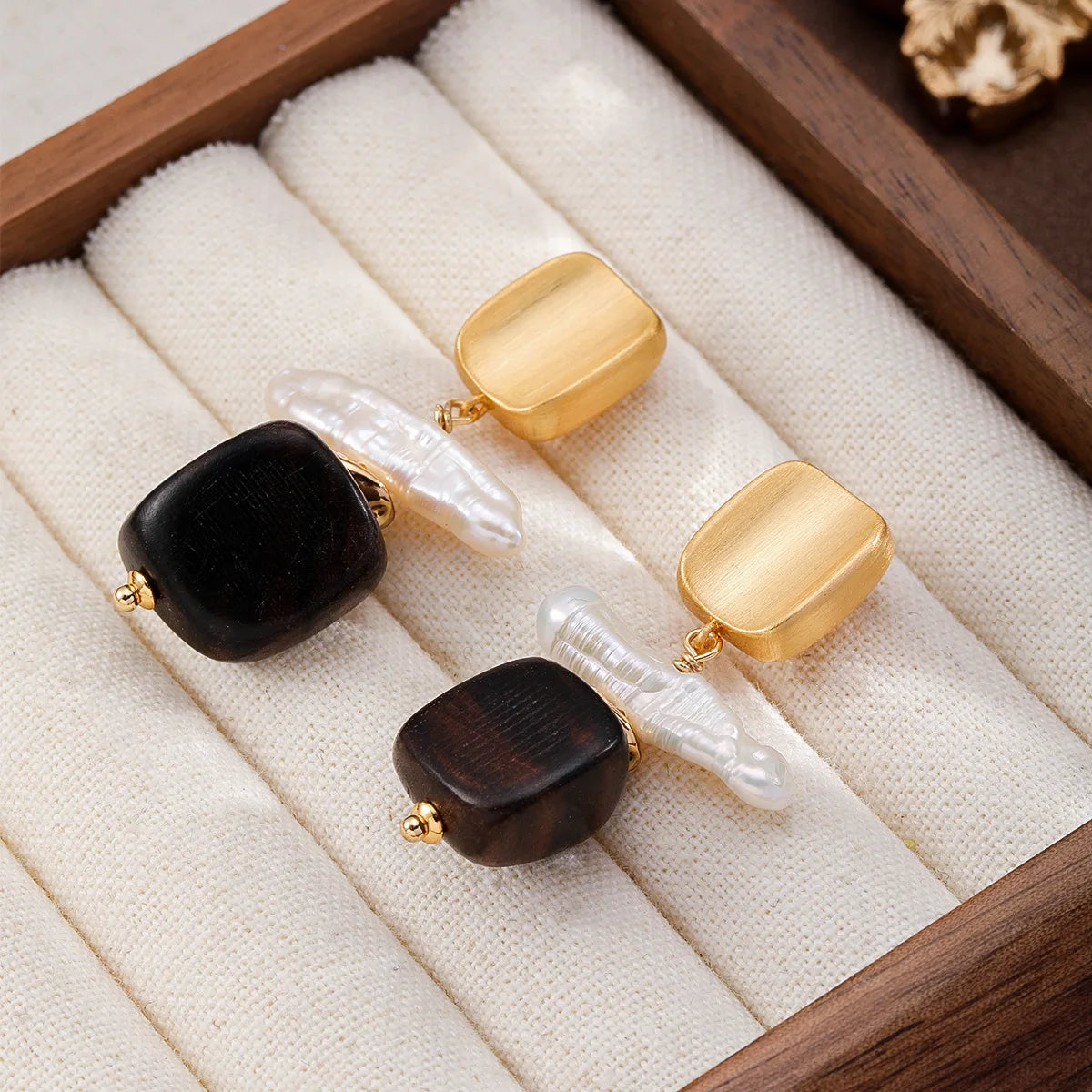 Fashion Elegant Simple S925 Silver Baroque Pearl Drop Earrings for Girls Natural Stone Jewelry for Women Ladies Wholesale Bulk
