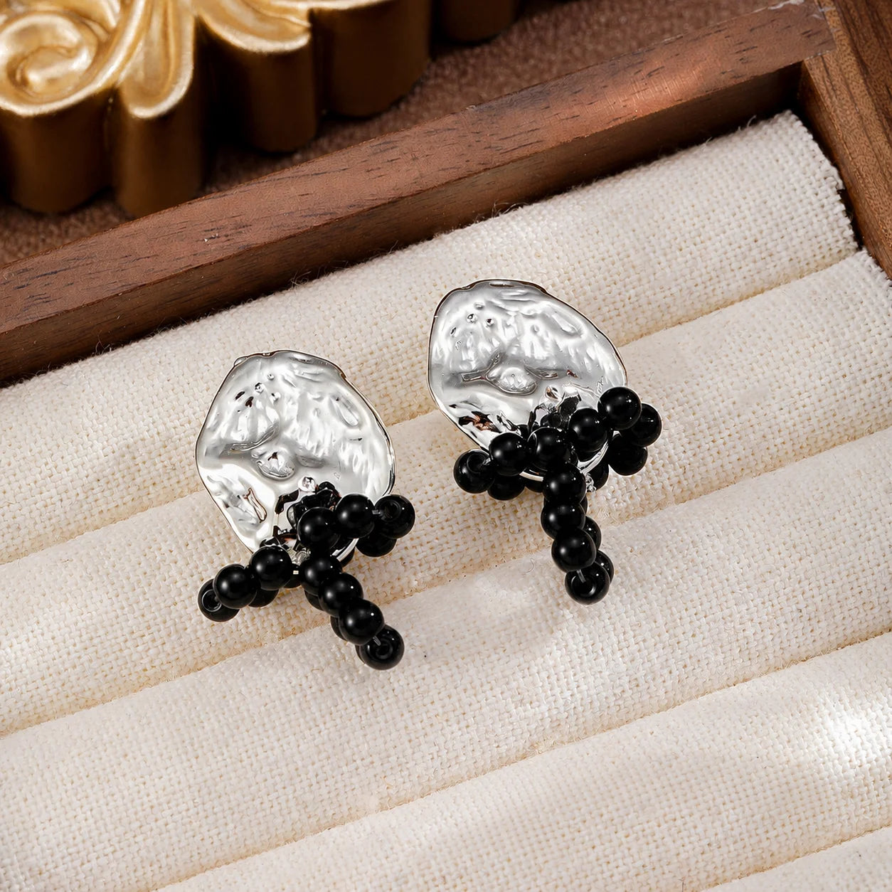 Women Black Obsidian Bow White K Stud Earring Wholesale Low MOQ Factory Price in Stock Jewelry for Female Causal Party Daily