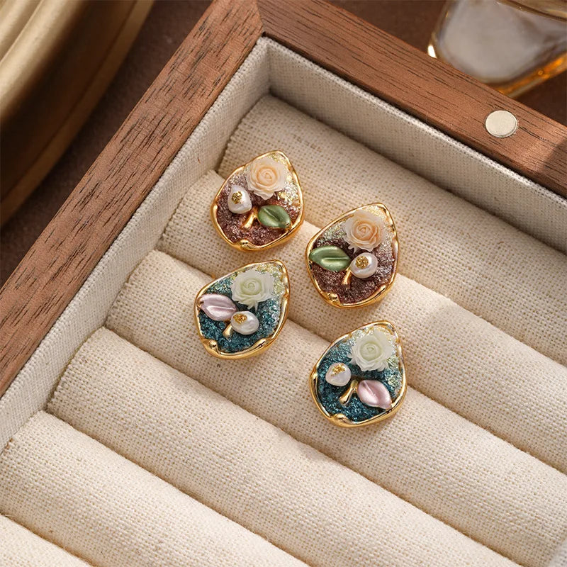 Fashion Dried Flowers Freshwater Pearl Copper 18K Gold Stud Earrings for Girls Sweet Jewelry for Women Ladies Wholesale Bulk