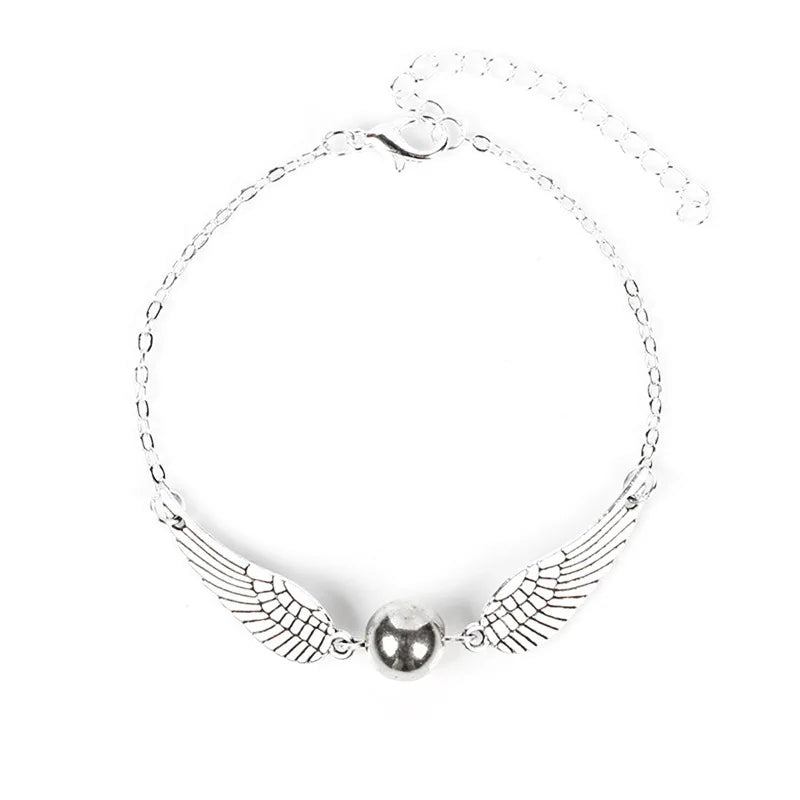 Fashion Wings Trendy Stylish Bracelets for Girls Elegant Glamorous Charms Jewelry for Women Ladies Accessories Wholesale Daily