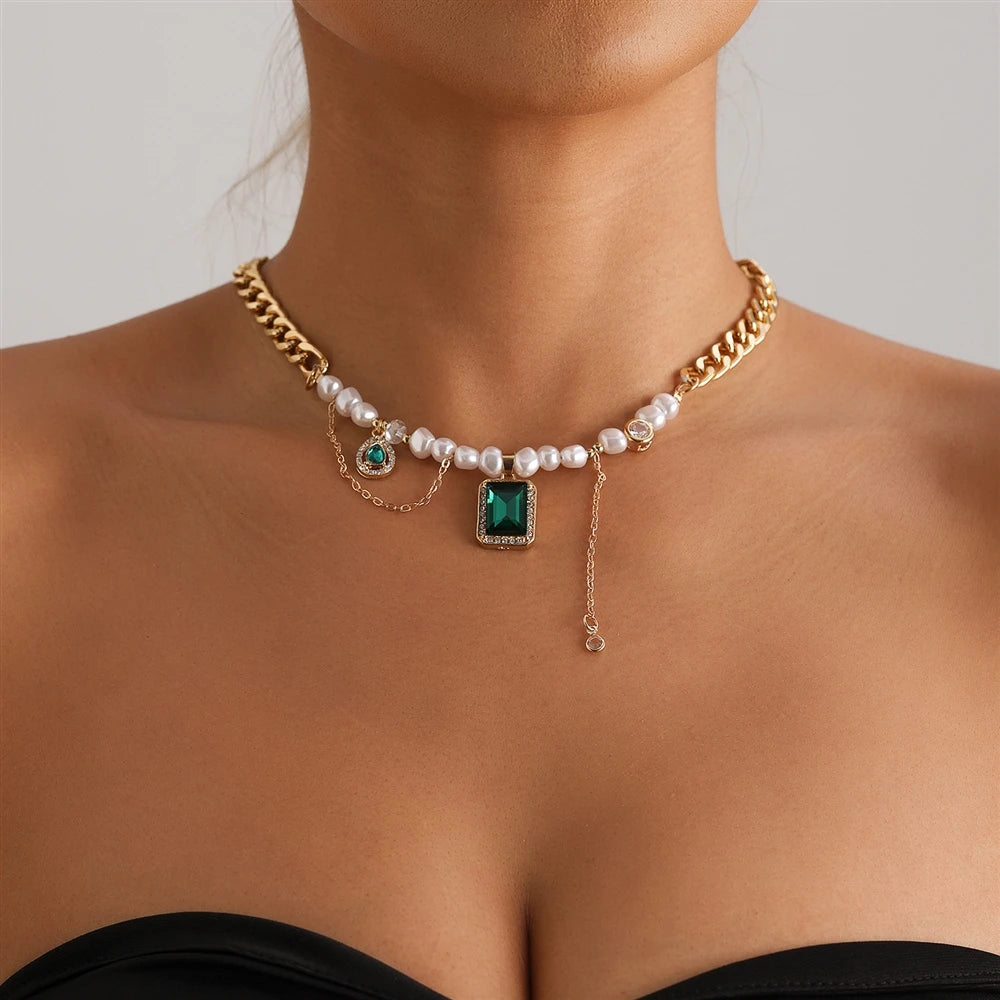 Fashion Luxury Glitter Rhinestone Trendy Necklaces for Girls Sweet Elegant Jewelry for Women Ladies Accessories Stylish Chic