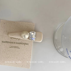 Vintage Glitter Imitation Pearl Hair Clips Chic Alloy Hair Accessories for Girls and Women Sparkle Fashion for Parties