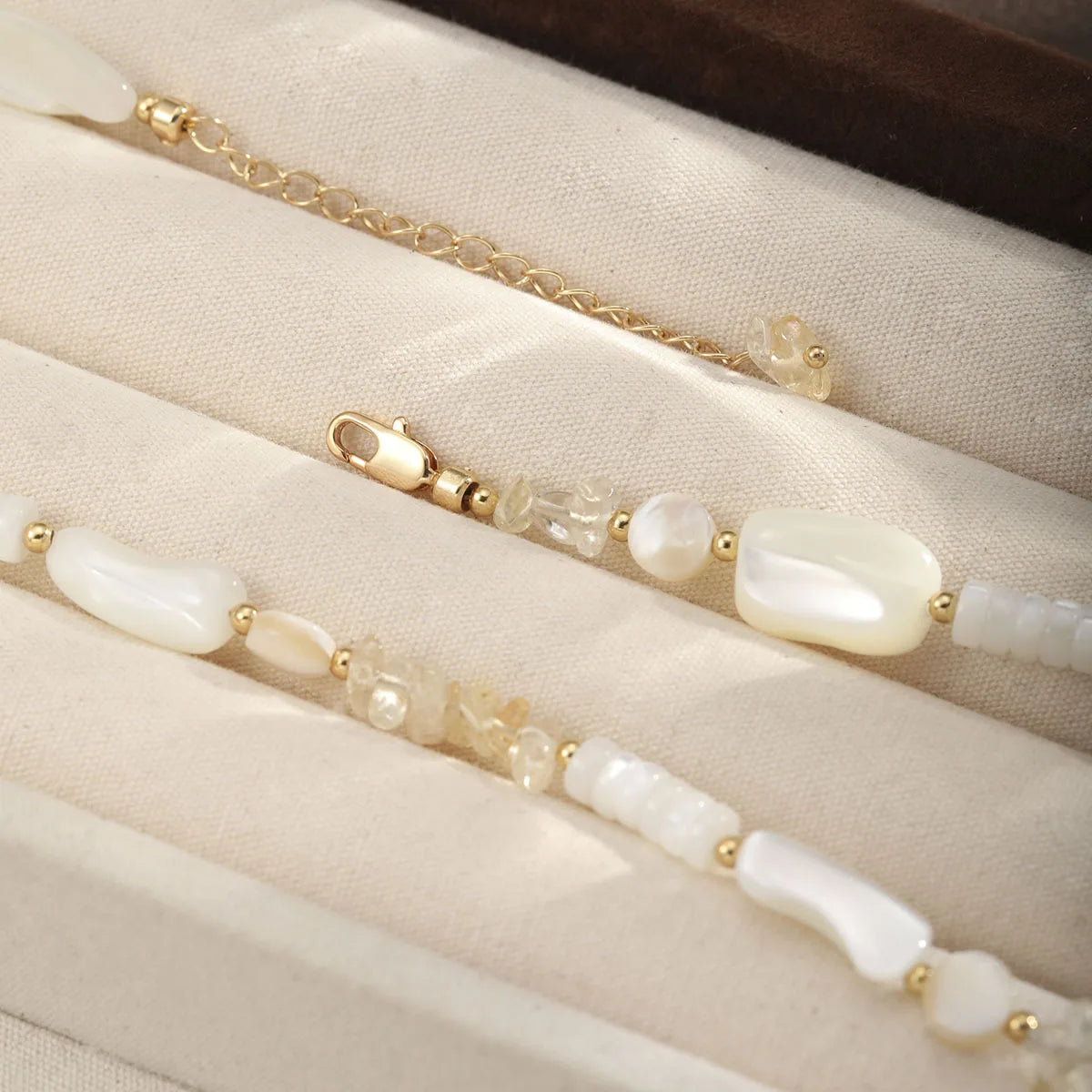 Girls White Crystal Rhinestone Pearl Beads Necklace Low MOQ Factory Price Fashion Charms in Stock Jewelry for Women Daily Causal