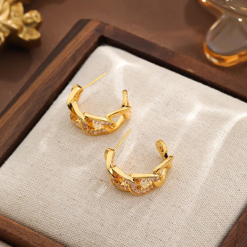 Women Zircon S925 Silver 18k Gold-plated Gold Hoop Earring Elegant Fashion Charms Low MOQ in Stock Jewelry for Female Daily
