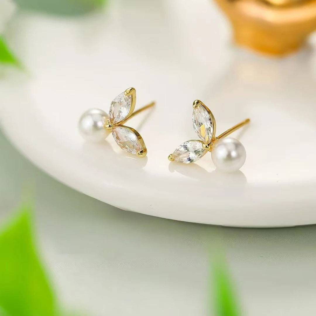 Ladies Bow Imitation Pearl Mini Stud Earring Fashion Elegant Simple High Quality Bulk Jewelry Accessories for Women Causal Daily