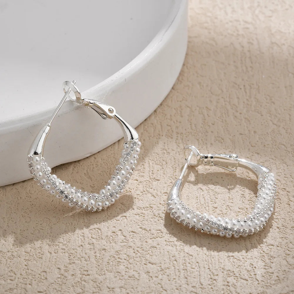 French Imitation Pearl Twisted Hoop Earring 14K Gold Plated Women Elegant Geometric Earrings Fashion Jewelry for Party Wholesale