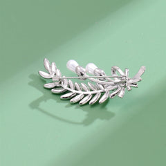 Fashion Sweet Elegant Glitter Rhinestone Sparking Brooches for Girls Feather Simple Pins Jewelry for Women Ladies Accessories