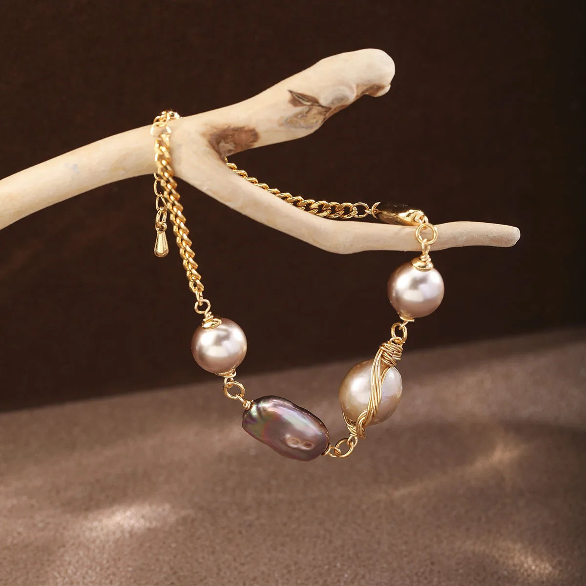 Fashion Baroque Pearl Purple Glass Pearl Bracelets for Girls French Style Jewelry for Women Ladies Wholesale China Factory