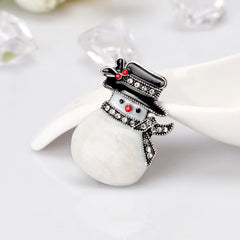 Fashion Simple Rhinestone Glitter Snowman Sweet Brooches for Girls Trendy Minimaliatic Pins Jewelry for Women Ladies Accessories