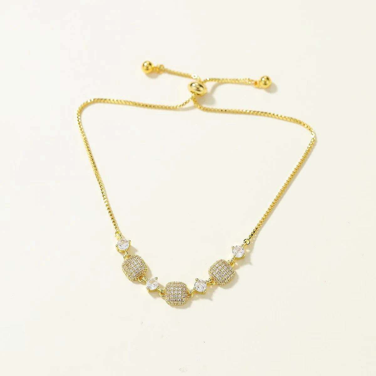 Fashion Flower Butterfly Luxury Sweet Dainty Necklaces for Girls Elegant Charms Jewelry for Women Ladies Accessories Wholesale