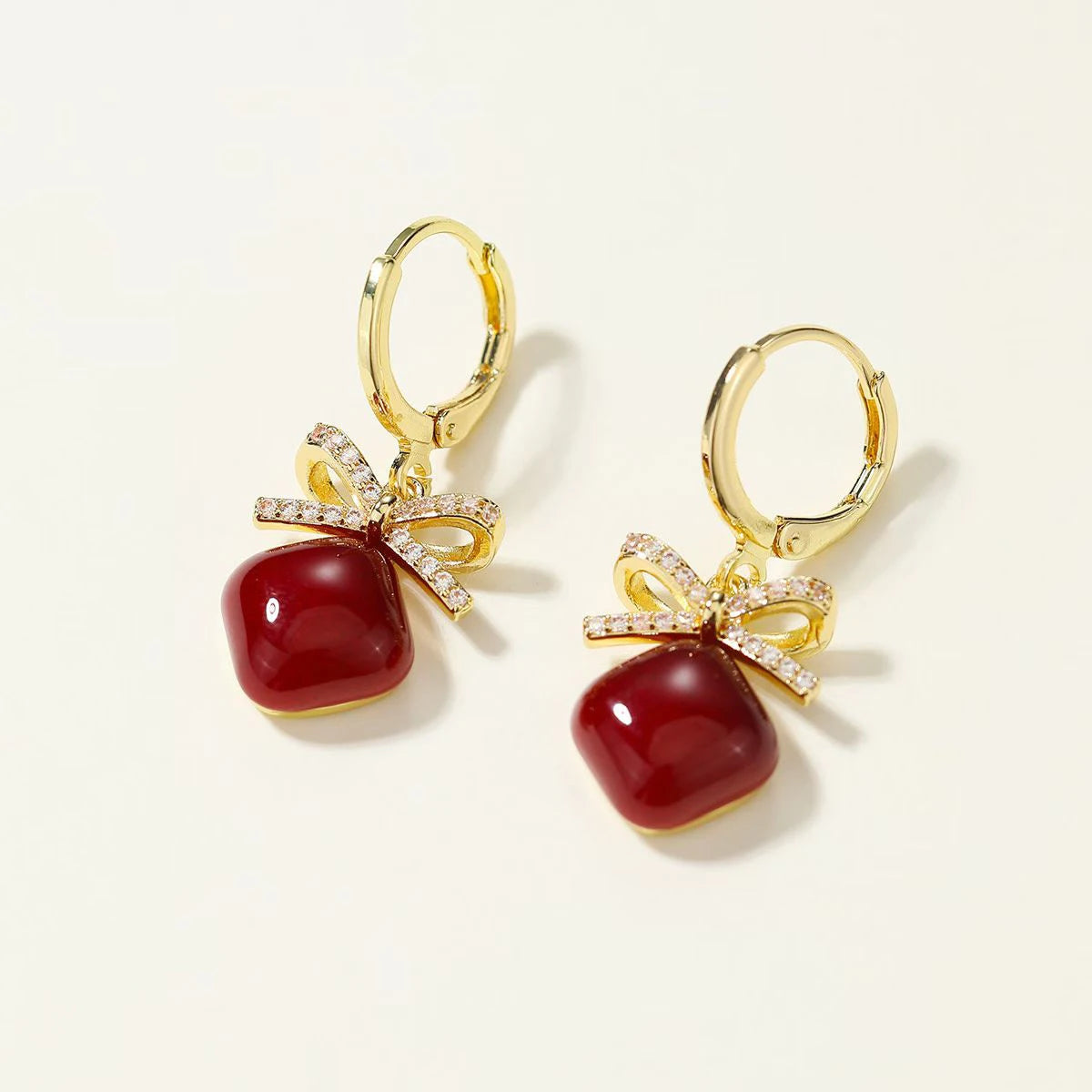 Fashion Simple Sweet Heart Shaped Drop Earrings for Girls Bowknot Elegant Jewelry for Women Ladies Accessories Chinese Supplier