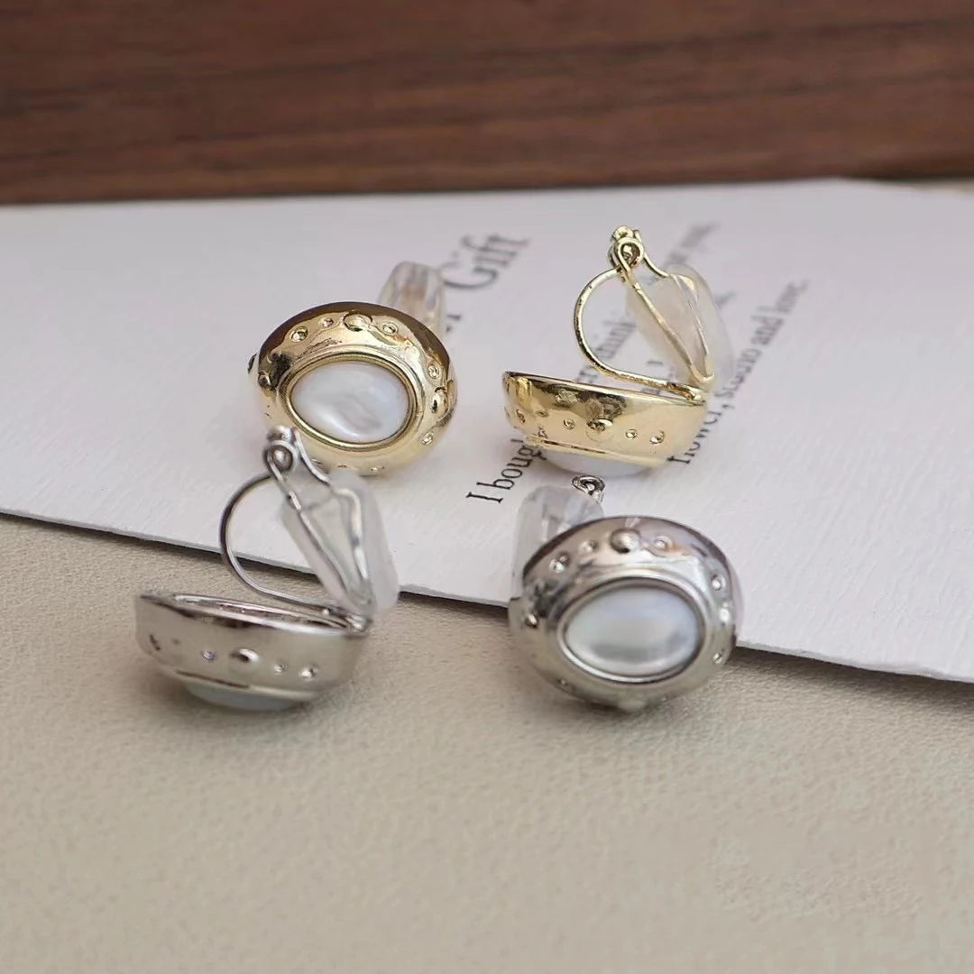 Luxury Glitter Simple Refined Artificial Clip on Earrings for Girls Minimalistic Trendy Jewelry for Women Ladies Accessories